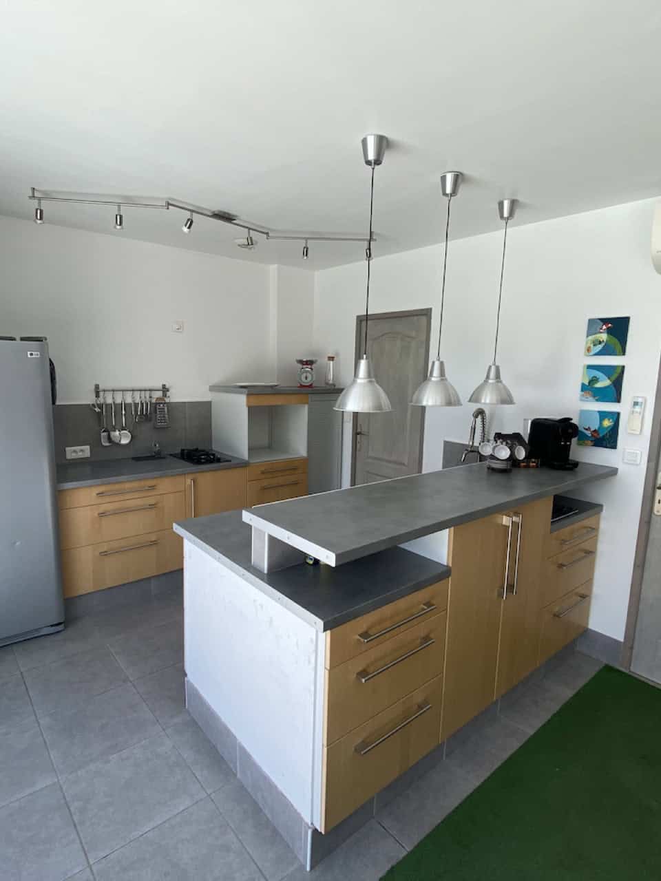 Holiday House