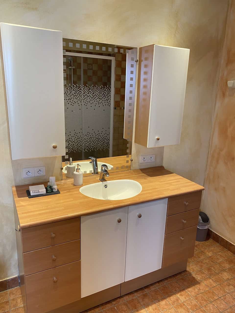 Room Isabel